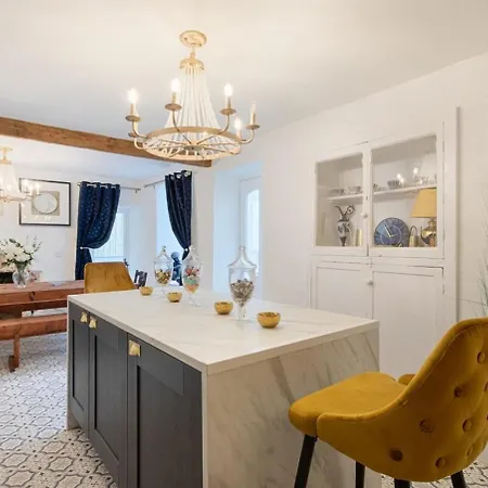 別荘 Irish Pub With Hot Tub That Sleeps 19 キローグリン