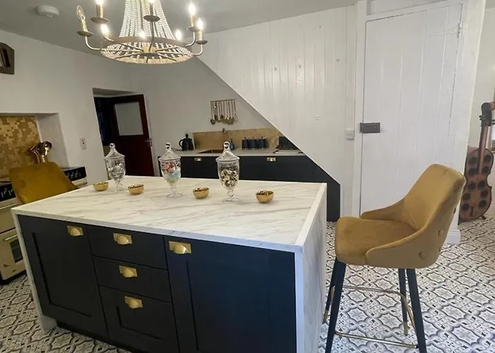 Irish Pub With Hot Tub That Sleeps 19 Dom wakacyjny Killorglin