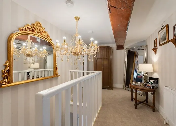 Irish Pub With Hot Tub That Sleeps 19 Dom wakacyjny *